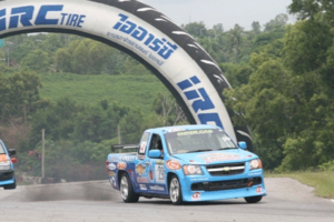 เชฟโรเลต โคโลราโด กระบะพันธุ์แกร่ง แรงทนทาน คว้าชัยถึง 4 สนามจาก Super Car Thailand 2010