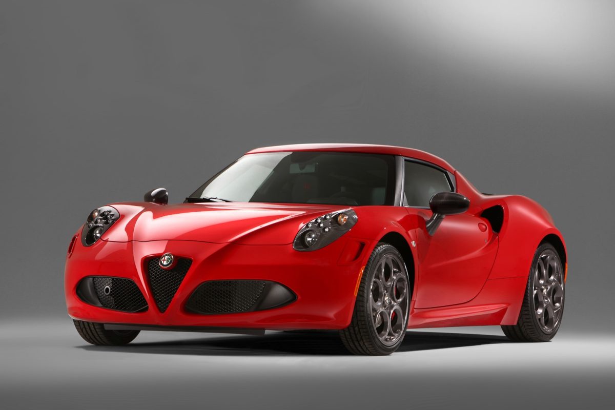 Alfa Romeo 4C หนักแค่ 895 กิโลกรัม เท่านั้น! รถใหม่ 20242025 รีวิวรถ