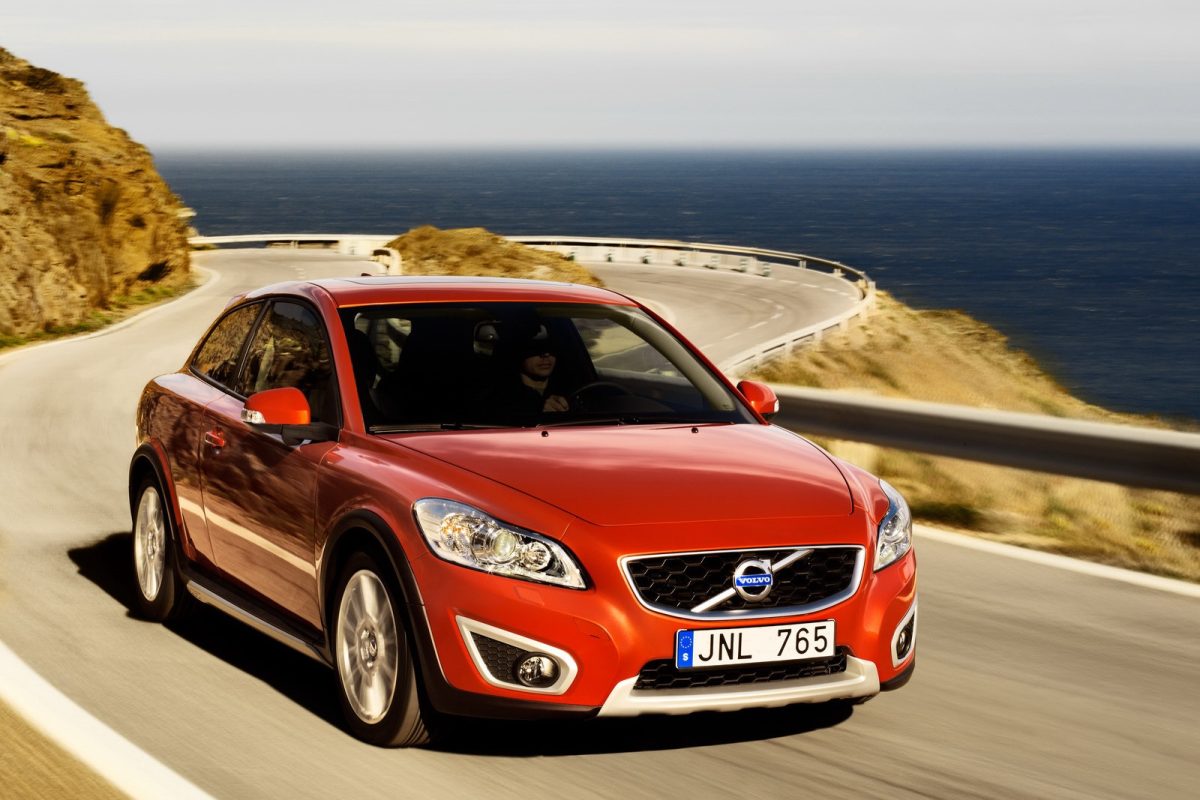 บอกลา Volvo C30 Hatchback! เข้าชิงโมเดลตัวสุดท้ายใน Twitter รถใหม่