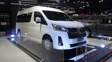 ใหม่ All New Toyota Commuter 2025-2026 ราคา โตโยต้า คอมมิวเตอร์ ตารางผ่อน-ดาวน์