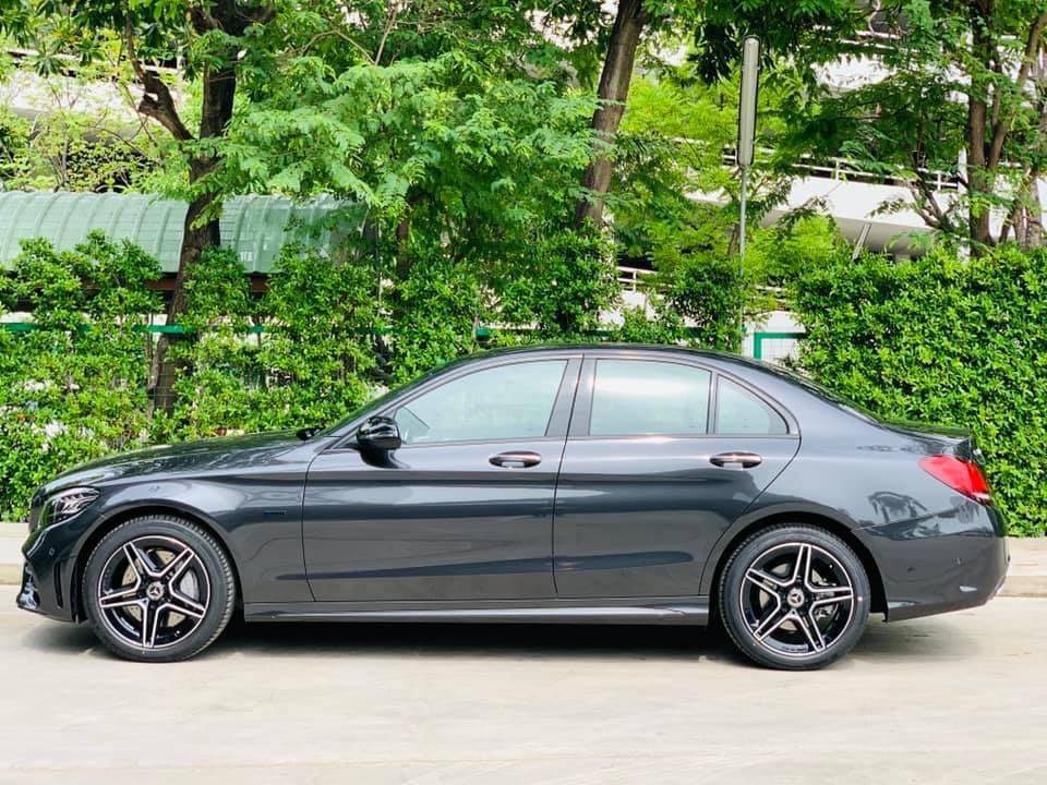 ใหม Mercedes Benz C 300e Amg Sport 21 22 ราคา ตารางผ อน ดาวน รถใหม 21 22 ร ว วรถ ราคารถใหม ข าวรถใหม รถยนต รถกระบะ Toyota โตโยต า Honda ฮอนด า Nissan น สส น Ford ฟอร ด Chevrolet เชฟโรเลต Isuzu อ ซ ซ Mazda มาสด า Suzuki