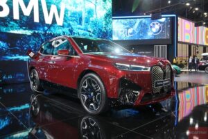 ใหม่ BMW iX 2024-2025 ราคา BMW iX ตารางผ่อน-ดาวน์