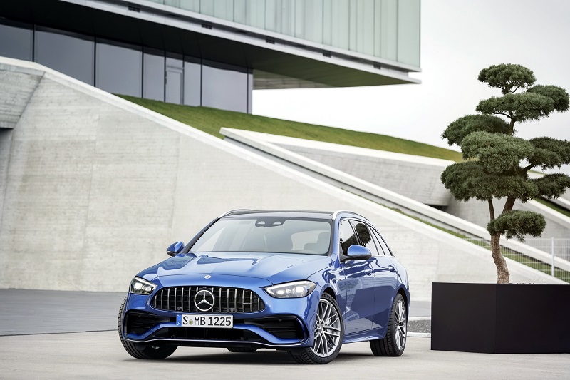 MercedesAMG C43 4MATIC ใหม่! เปิดตัวแล้ว เครื่องยนต์ 4 สูบ 2.0 ลิตร เท