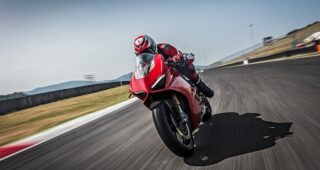 ใหม่ New Ducati Panigale 2023-2024 ราคา ดูคาติ พานิกาเล่ ตารางผ่อน-ดาวน์