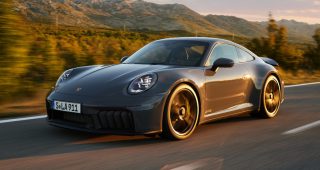 Porsche 911 Carrera GTS และ 911 Carrera ใหม่ เครื่องยนต์ T-Hybrid ที่มาพร้อมกับสมรรถนะที่เหนือกว่า